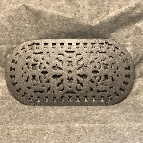 Cast Iron Trivet Rustic Trivets For Hot Pots And Pans, Decorative Kitchen Trivet - Picture 5 of 7